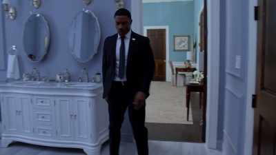Sam: Oh, uh...
I'm so sorry, ma'am. - Tyler Perry's The Oval