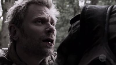 Sam, what are you doing, man?
I'm hurt. - Supernatural