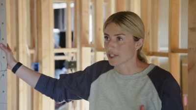 - [Sam] Yes!
- [chuckles] - Help! I Wrecked My House