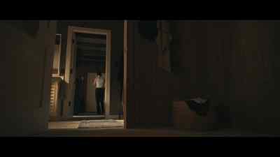 [Samara Bailey] [over phone]
I don't understand. You have to come. - Under the Bridge