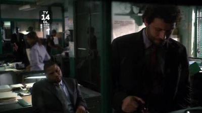 Same clothes as yesterday? - Law & Order