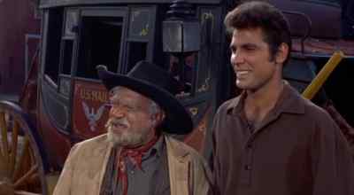 Same ornery cuss, ain't
changed a bit in 10 years. - Westbound
