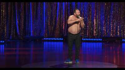 Same picture shows up, only this time
I watch her attempt to scroll... - Bert Kreischer: Razzle Dazzle