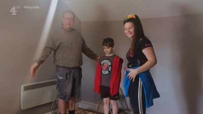 (sander whirring) - Escape to the Chateau: Make Do & Mend