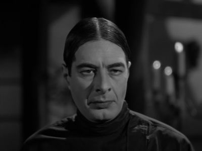 Sandor look at me - Dracula's Daughter