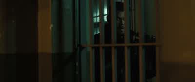 Sandro, wake up. - Extraction 2