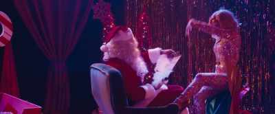 ♪ Santa baby ♪ - Meet Me Next Christmas