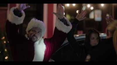 Santa Crooks, plural. - Catch Me If You Claus