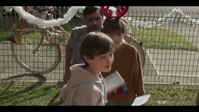 Santa said he was late - The Messenger