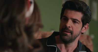 [Santiago sighs] - Daddy Daughter Trip