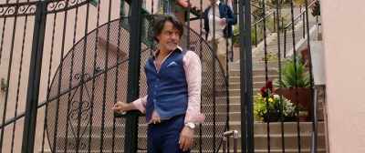 - Sara?
- (INTERCOM HANGS UP) - How to Be a Latin Lover