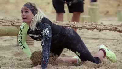 Sara Sigmundsdottir est seule
en premier lieu, - The Redeemed and the Dominant: Fittest on Earth