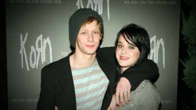 [Sara] Their relationship
lasted a little under a year
until 2006. - Death by Fame