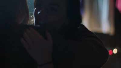 SARA: These are people that
know her maybe only on YouTube, - Death by Fame