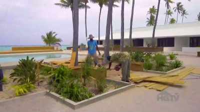 Sarah: At this stage, so
close to being ready to open, - Island of Bryan