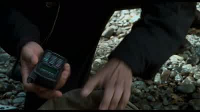 Sarah! Sarah Harding! How many Sarahs do you think are on this island? - The Lost World: Jurassic Park