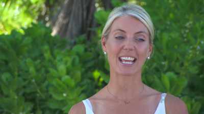 Sarah: If you know
JoJo, she is a very - Island of Bryan