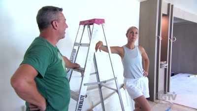 Sarah: I'm not going
to make you run wire, - Island of Bryan