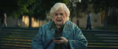 Sarah, it was a mistake. I
know she's dead. Thank you. - Thelma