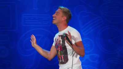 "Sarah!" - Russell Howard: Recalibrate