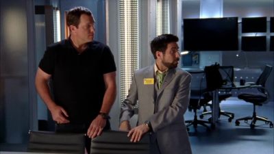 Sarah, Sarah, wait, hey,
I know you gotta go, but... - Chuck