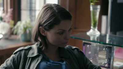 SARAH: The meeting should last
about half an hour - In the Dark