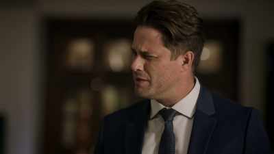 Sarah told Hank you asked
why she recommended me. - Deadly Wives Club