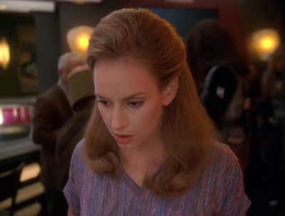 Sarina? This way. - Star Trek: Deep Space Nine