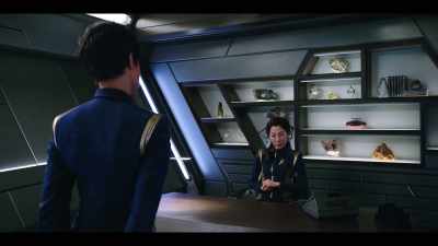 Saru's Kelpien-- he thinks
everything's malicious. - Star Trek: Discovery