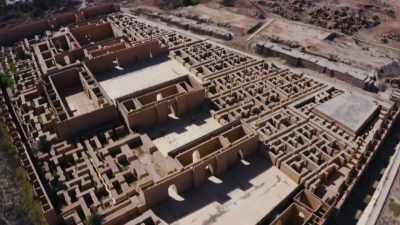[Sascha] A city that
was not just - Mysteries of the Abandoned