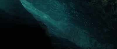 [Sasha] Keep going. We can do it.
We can make it. - 47 Meters Down: Uncaged