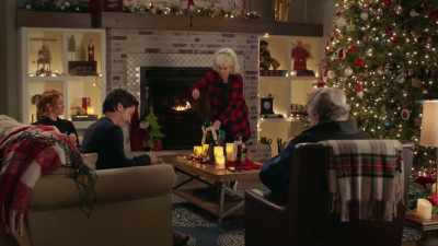 Saved by the bell. Mm. - Christmas with the Campbells