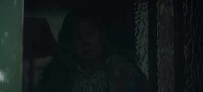 - Say that again?
- Birdie. She's my mom. - Sweet Tooth