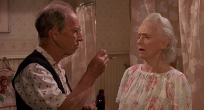 Say ah No Muriel and I say frog - *batteries not included