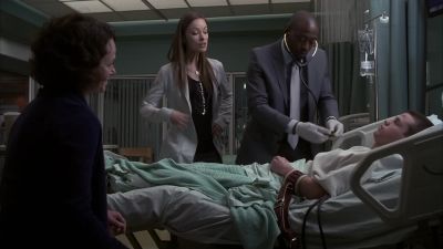 - Say, "ah." - House