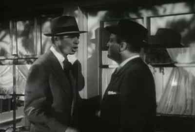 Say, does he live in this place? - Dick Tracy