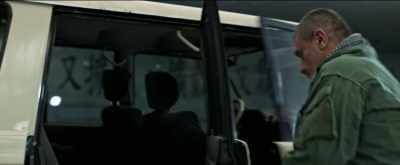 - Say hello to Freddie.
- Let's get to the hotel. - Weekend in Taipei