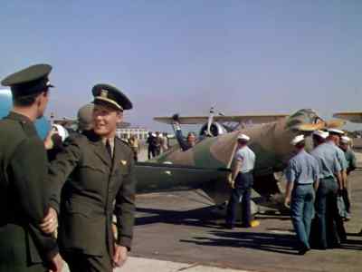 - Say. Isn't that Tim Griffin?
- Yeah. - Dive Bomber