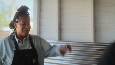 Say it one more time.
[Jarita laughing] - Searching for Soul Food