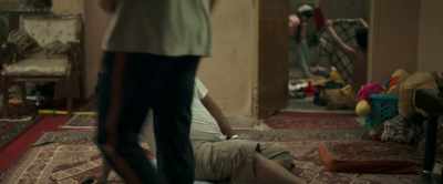 -Say your uncle's on TV tonight!
-I will. - A Hero
