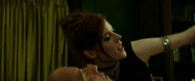 Say "Witch hunter." - Witch hunter. - The Last Witch Hunter