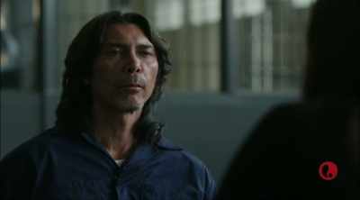 Scar on his neck?
Yeah. - The Night Stalker