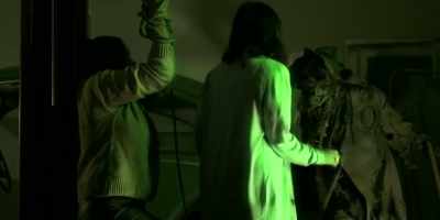 (scarecrow roars)
(screaming) - Amityville Scarecrow