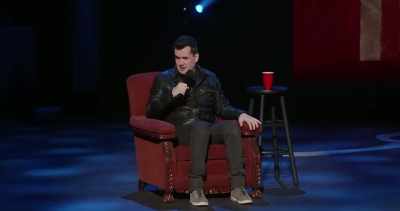 [scattered applause] - Jim Jefferies: Freedumb