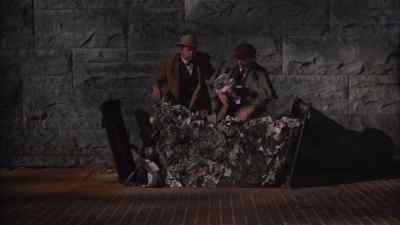 - Scent of lemon...
- Ahhh! - The Private Eyes