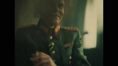 Schleicher is ruthless when
it comes to...political loyalties. - Rise of the Nazis