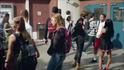 (SCHOOL BELL RINGS) - Heathers