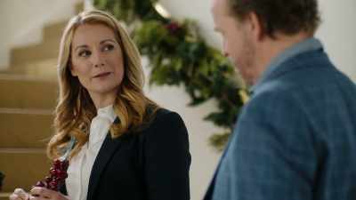 (scoffing) - Match Made in Mistletoe