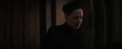 -[scoffs]
-No need to call the guards. - Dune