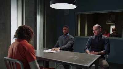 - [scoffs]
You got the wrong guy. - The InBetween